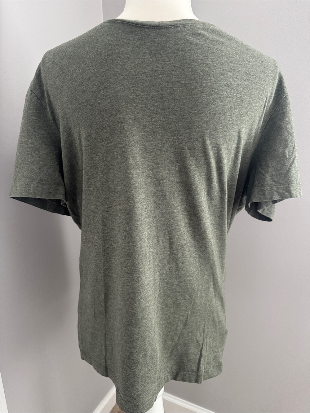H&M Olive Green Short Sleeve Slim Crew Neck Tee Large